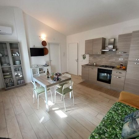 Il Melograno Casa Vacanze Теулада Екстер'єр фото